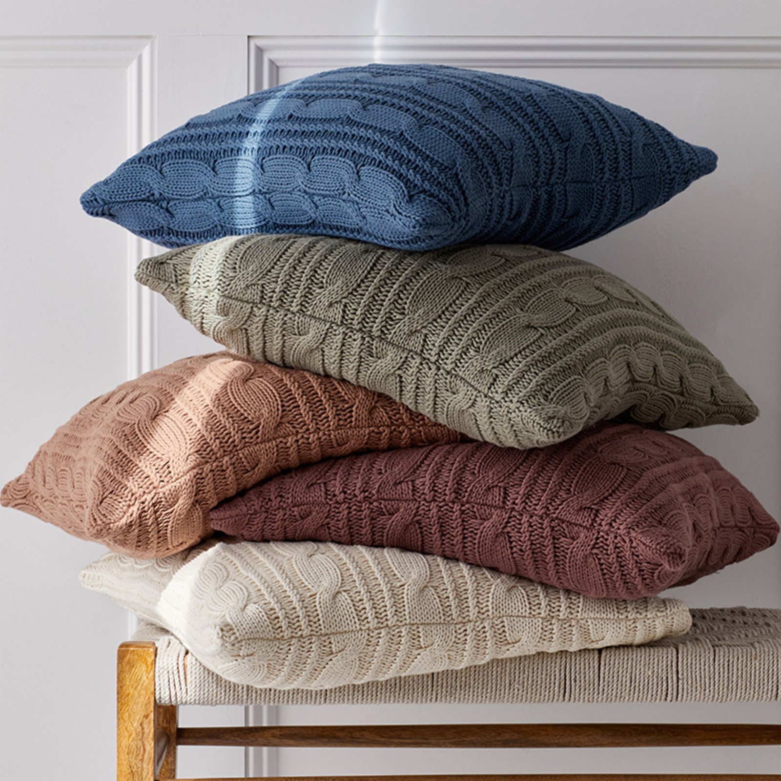 Decorative-Knit-Throw-Blanket-GALLARY-IMAGE-2.jpg.jpeg